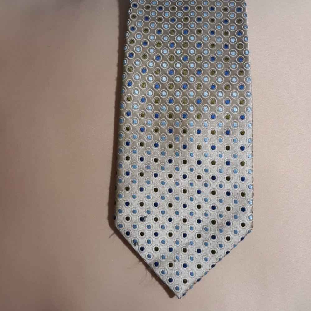 Claiborne silk tie